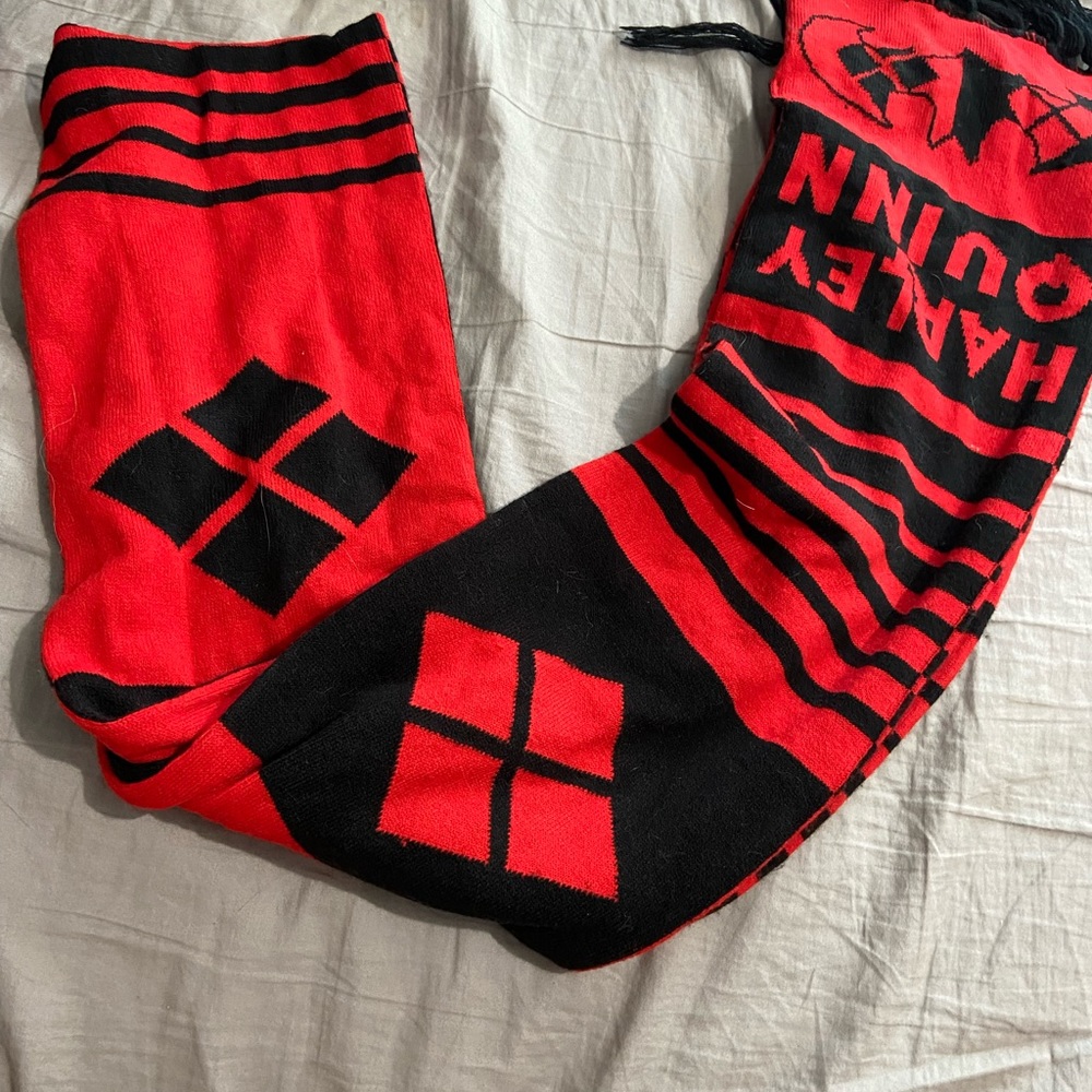 Harley Quinn Scarf